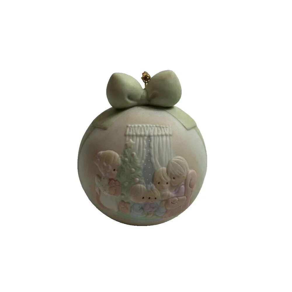 Precious Moments Ball Ornament 1990 May Your Christmas Be a Happy Home 523704